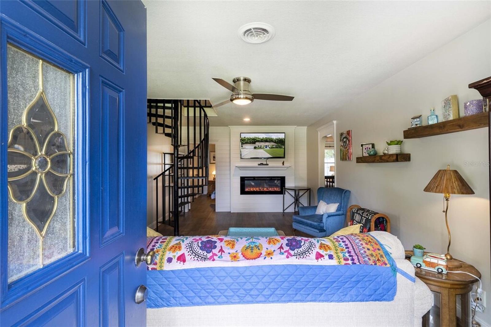 W E HUDSONS SUB - Residential