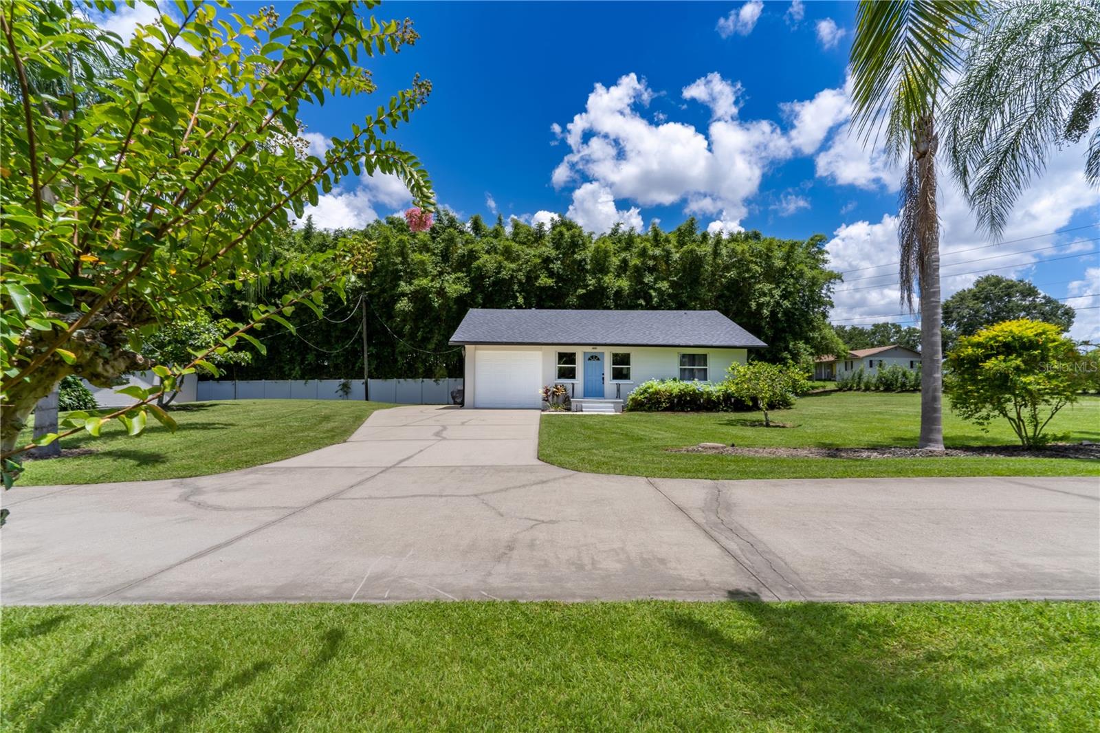 W E HUDSONS SUB - Residential