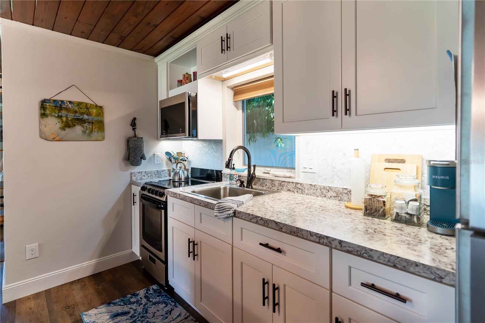 W E HUDSONS SUB - Residential