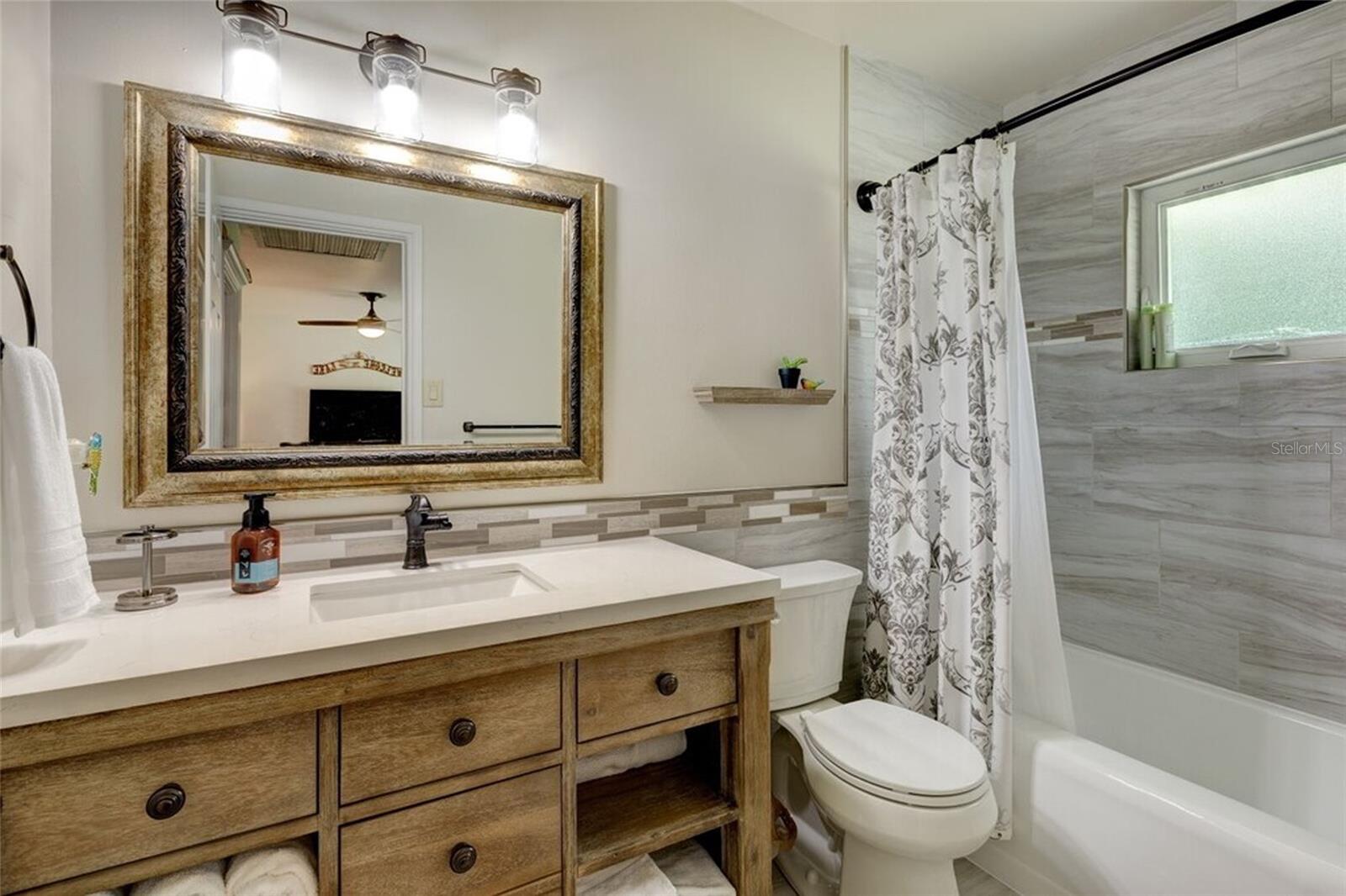 W E HUDSONS SUB - Residential