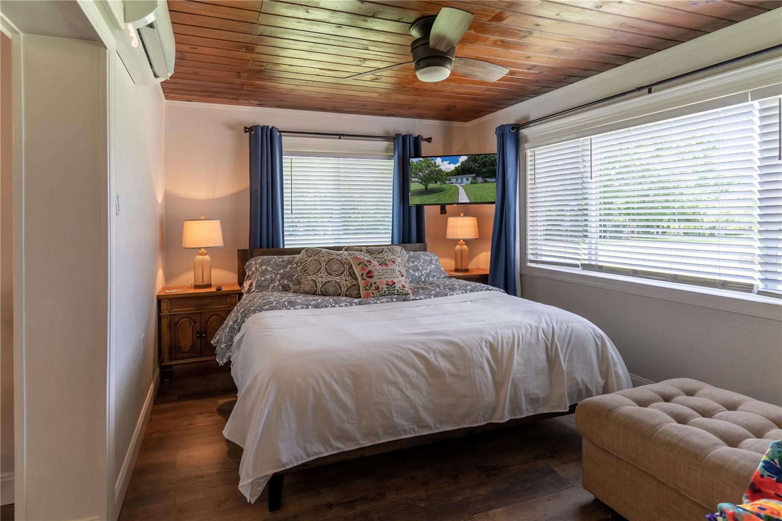 W E HUDSONS SUB - Residential