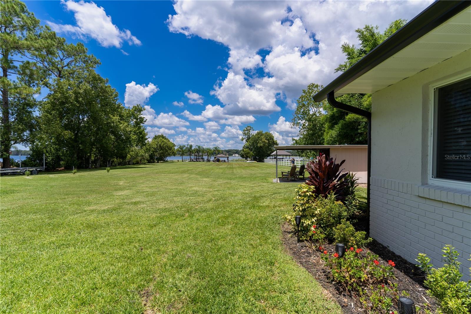 W E HUDSONS SUB - Residential