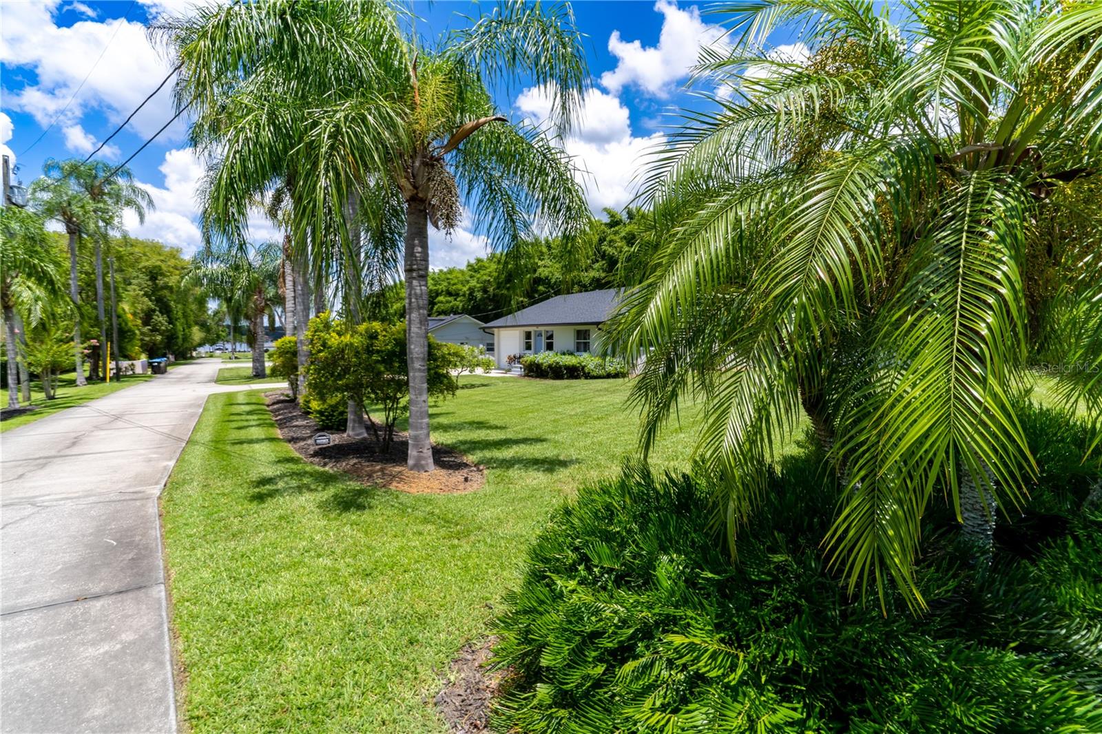 W E HUDSONS SUB - Residential