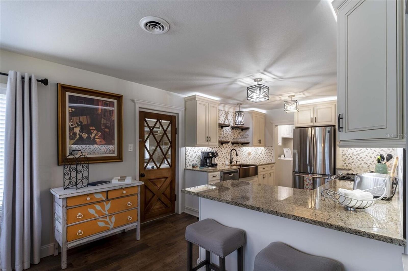 W E HUDSONS SUB - Residential