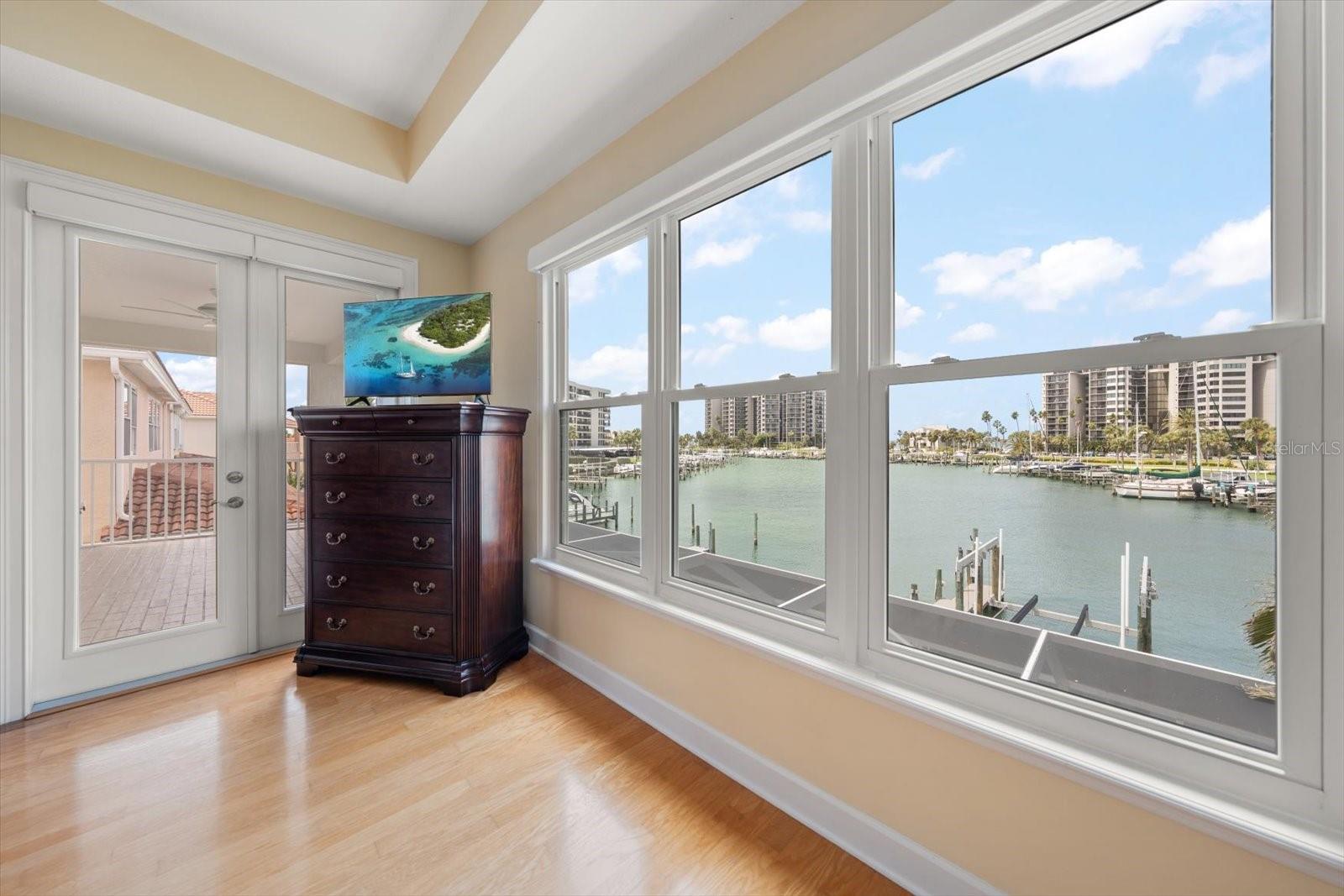 MOORINGS OF SAND KEY THE - Residential