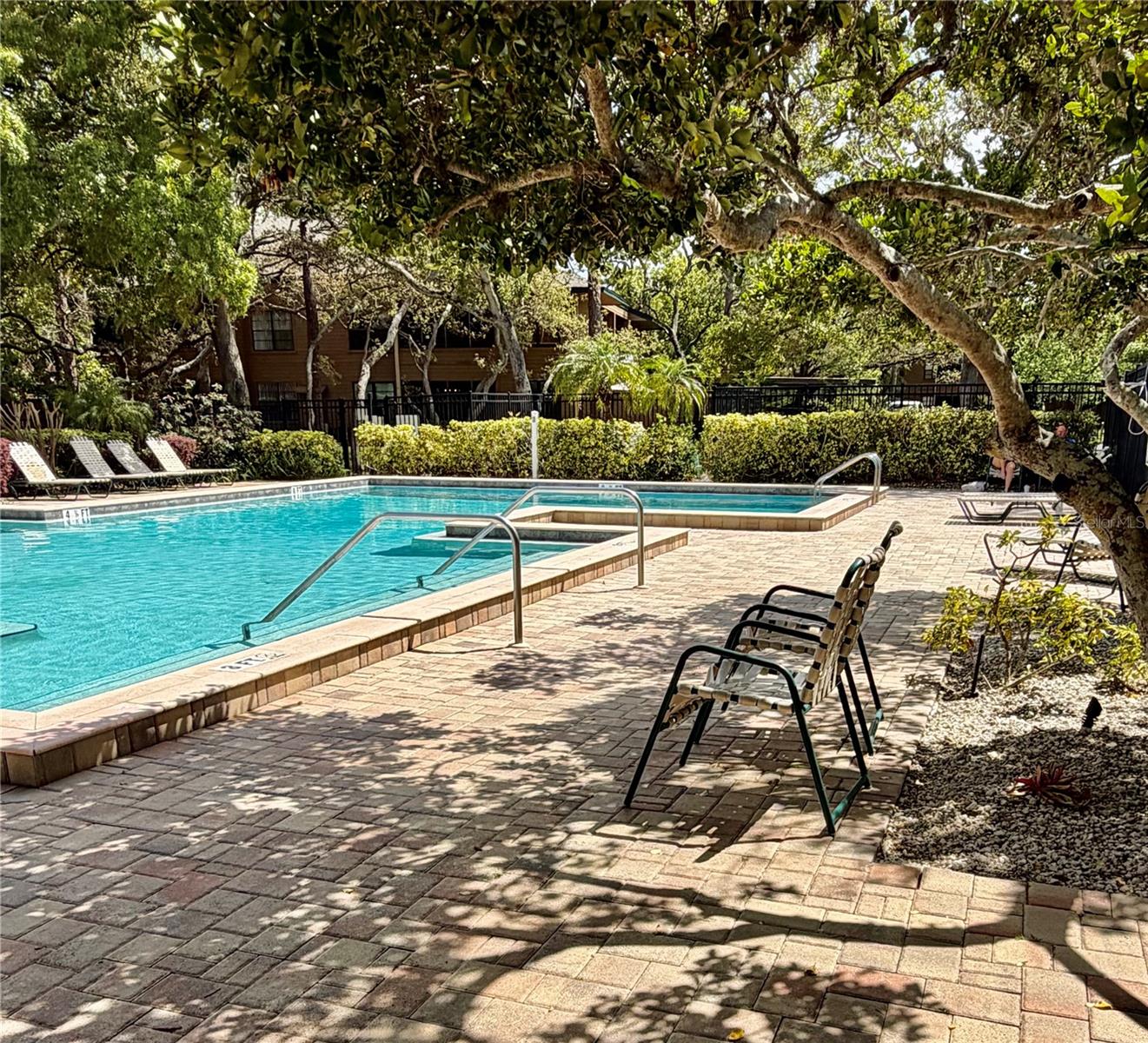 GLENEAGLES I CONDO - Residential