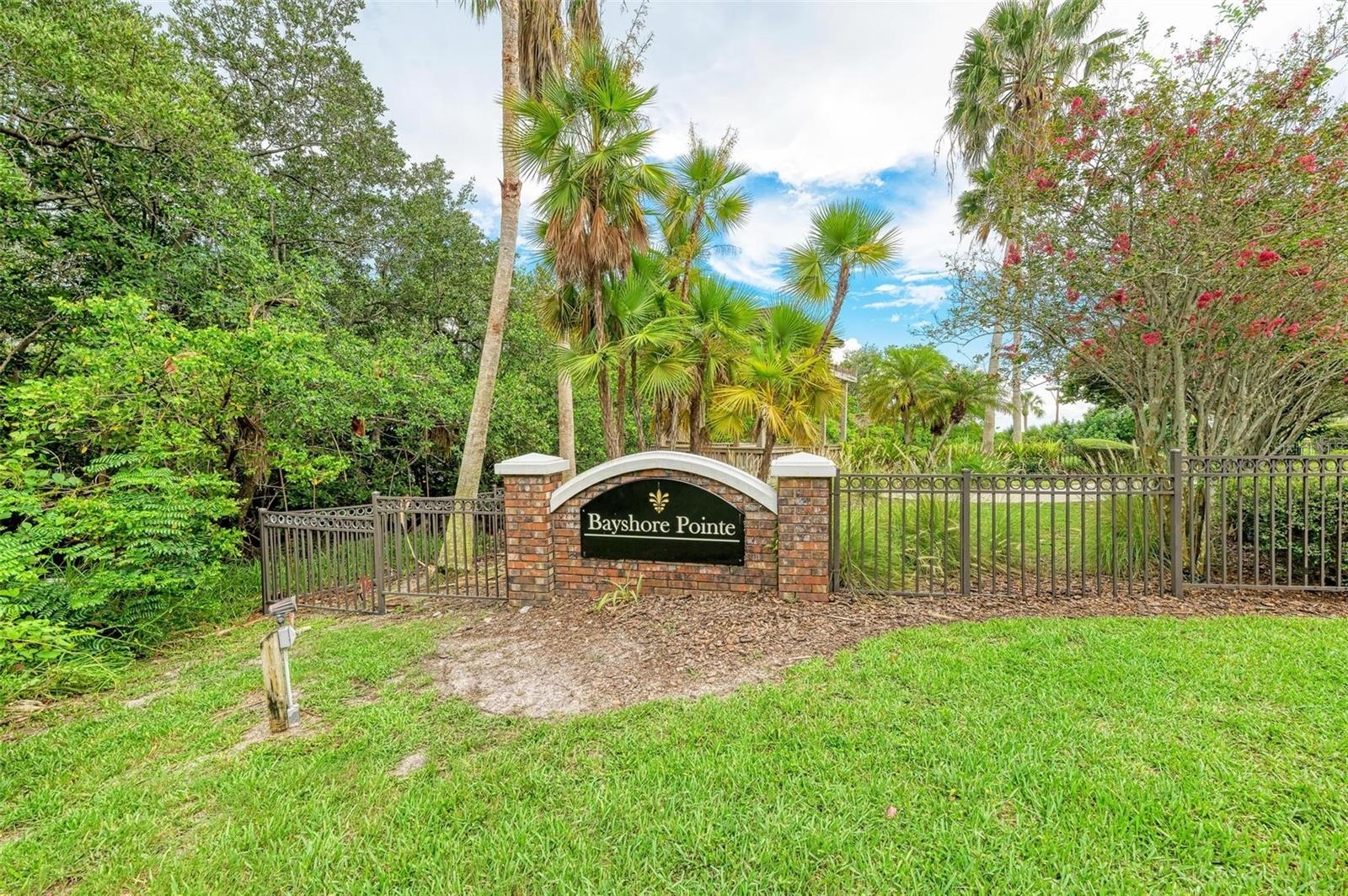 BAYSHORE POINTE TWNHMS PHAS - Residential Lease