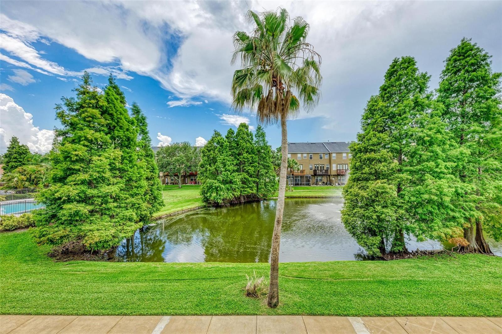 BAYSHORE POINTE TWNHMS PHAS - Residential Lease