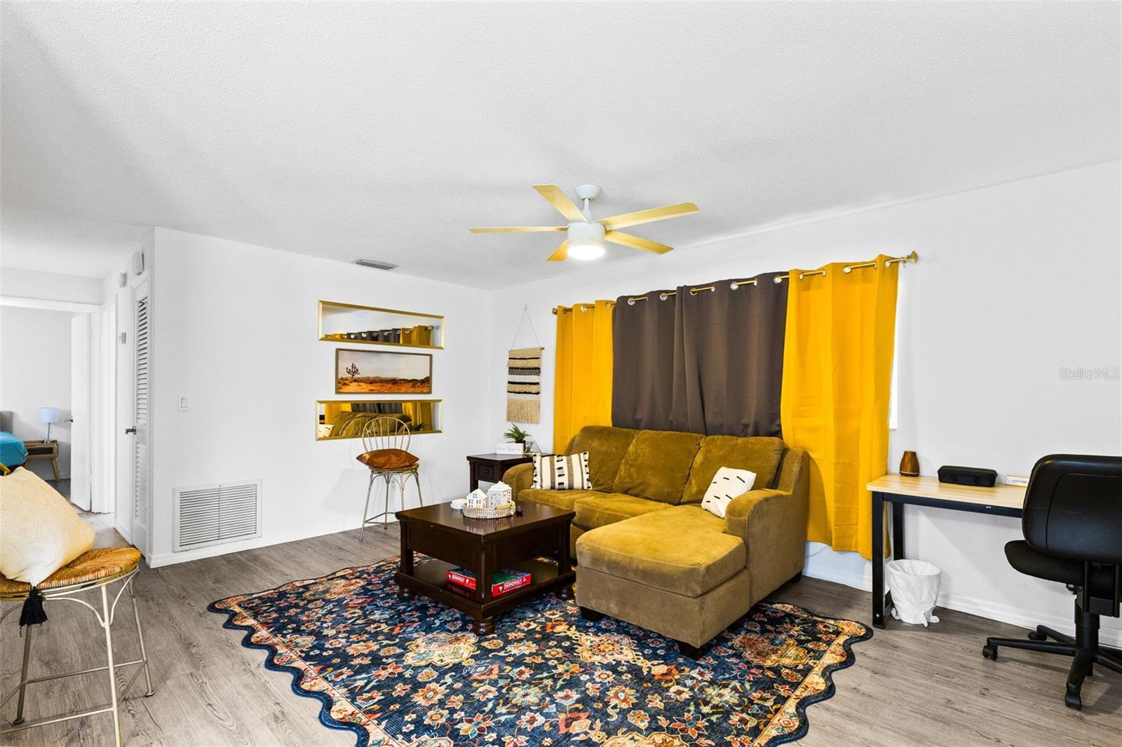 6602 POT O GOLD LANE