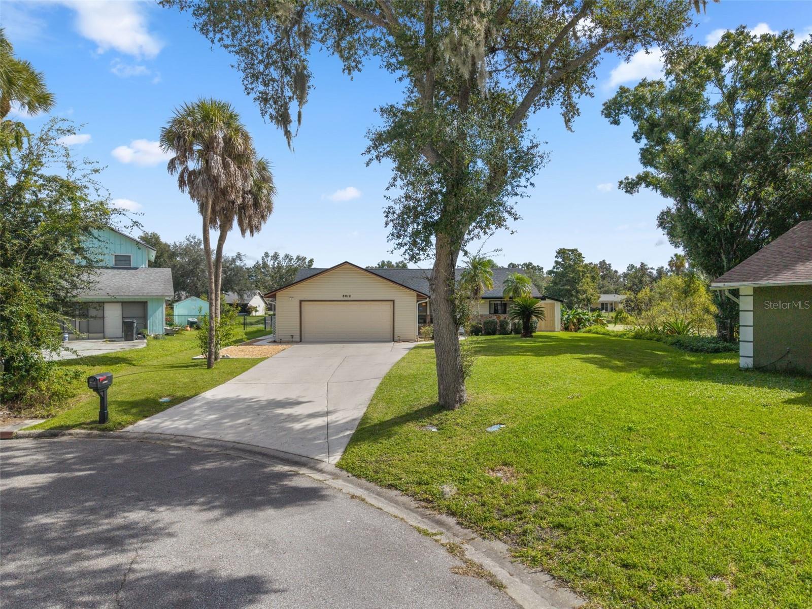 8012 LAKE DRIVE, PALMETTO, FL, 34221 2 8012 LAKE DRIVE