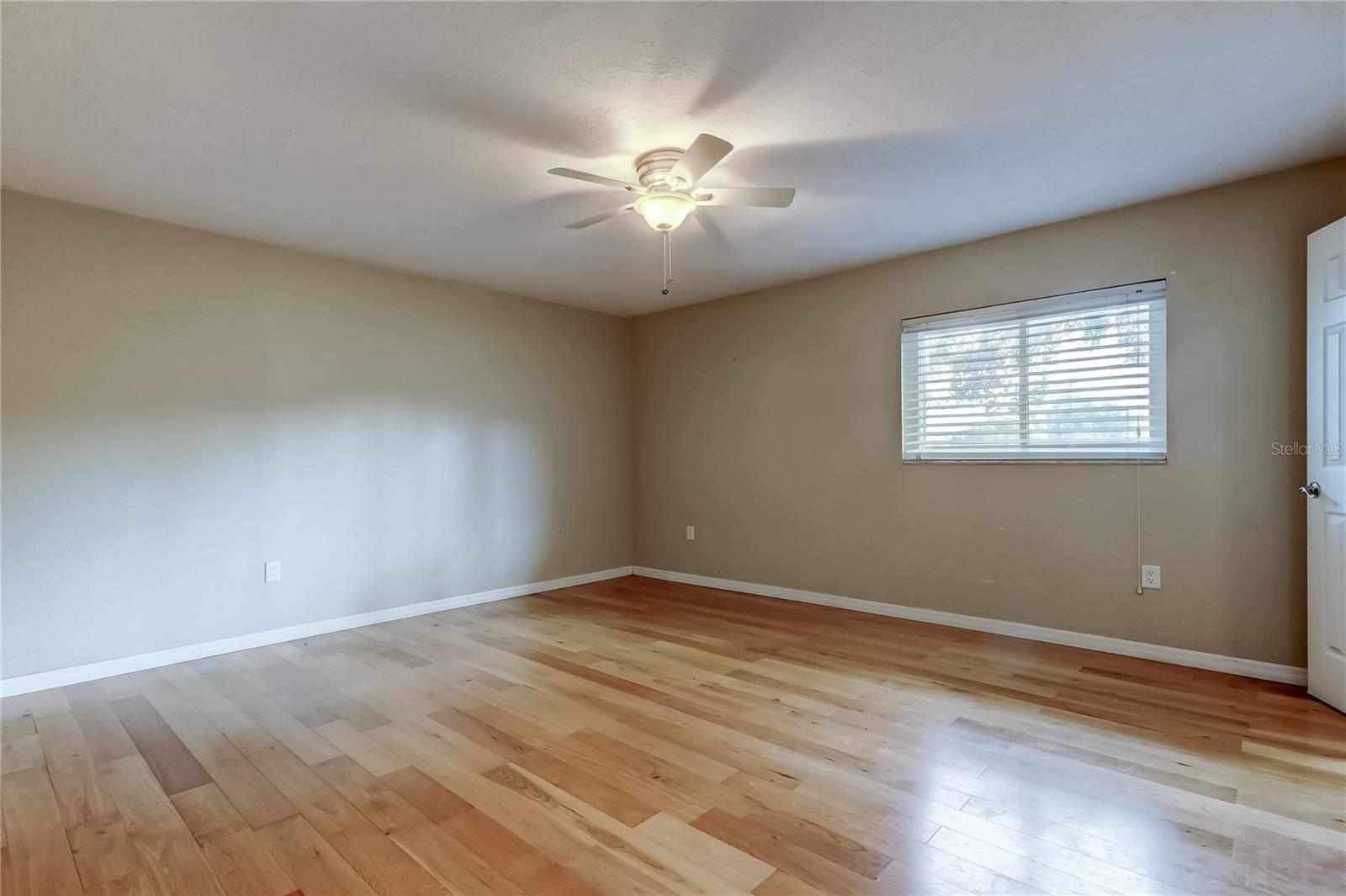 BONNIE BAY COUNTRY CLUB ESTATES-PHASE 5 - Residential