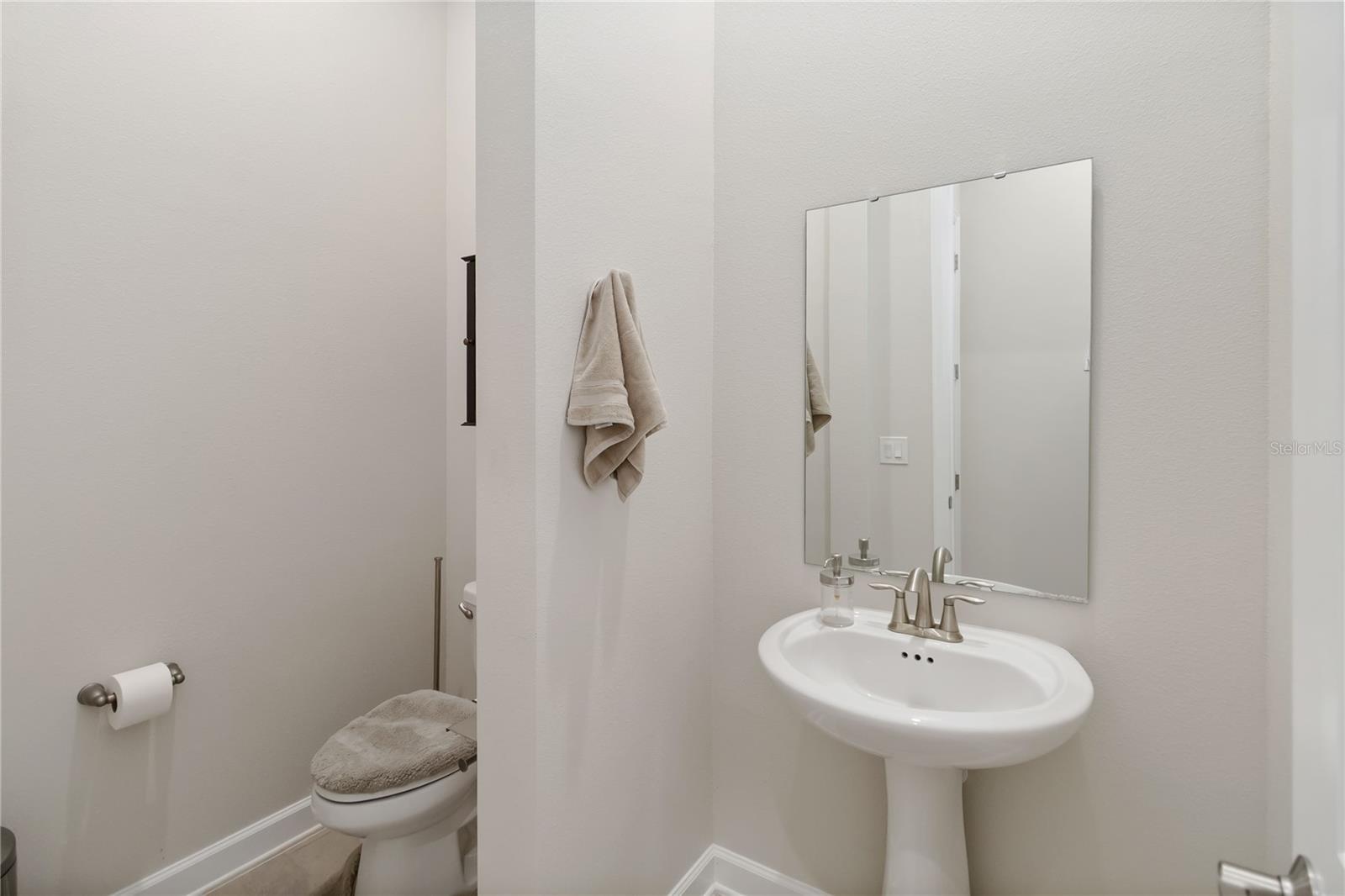 ESTATES AT WELLINGTON - Residential