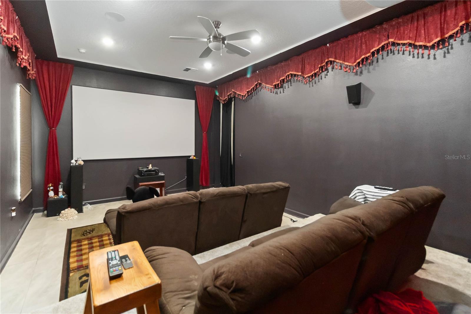 ESTATES AT WELLINGTON - Residential