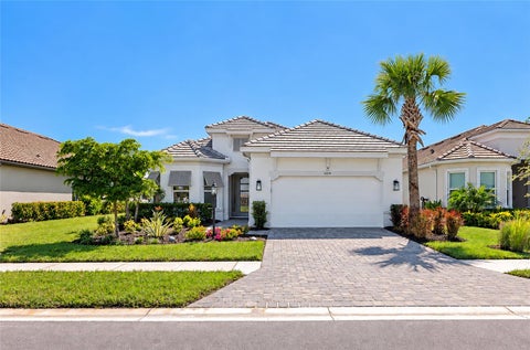 Photo of 10378 Morning Mist Lane, Sarasota, FL 34241 (MLS # A4709146)