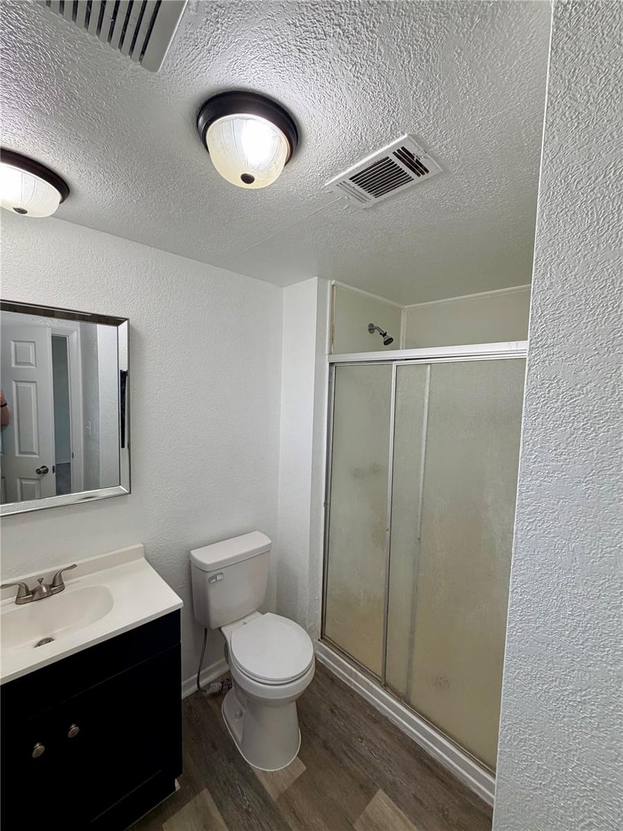 OCALA PARK ESTATE - Residential Lease