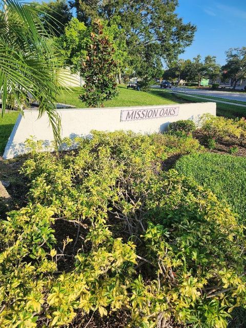 9033 MISSION OAKS BOULEVARD SEMINOLE FL 33776