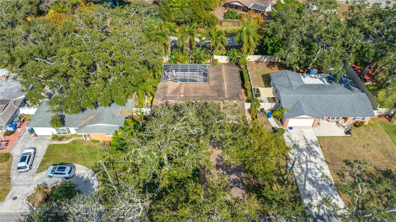 BAY PINES ESTATES - Residential