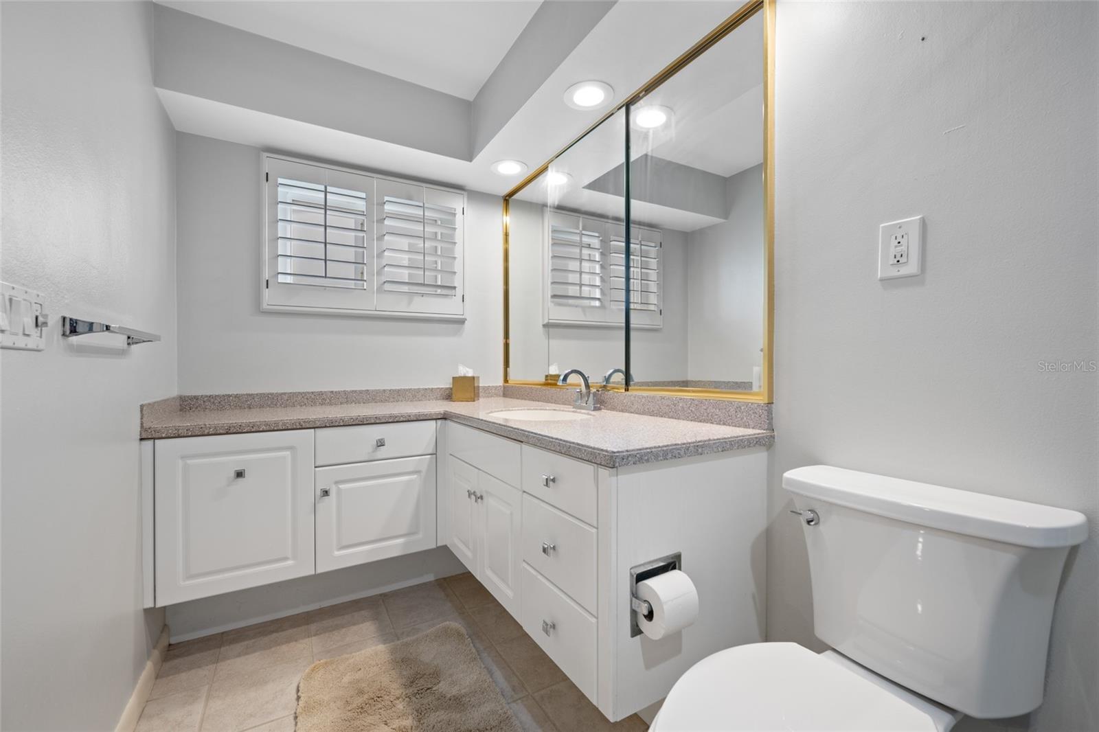 BAY PINES ESTATES - Residential