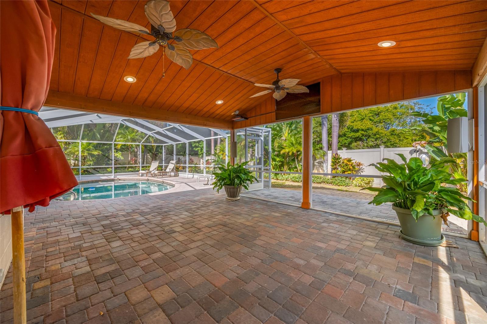 BAY PINES ESTATES - Residential