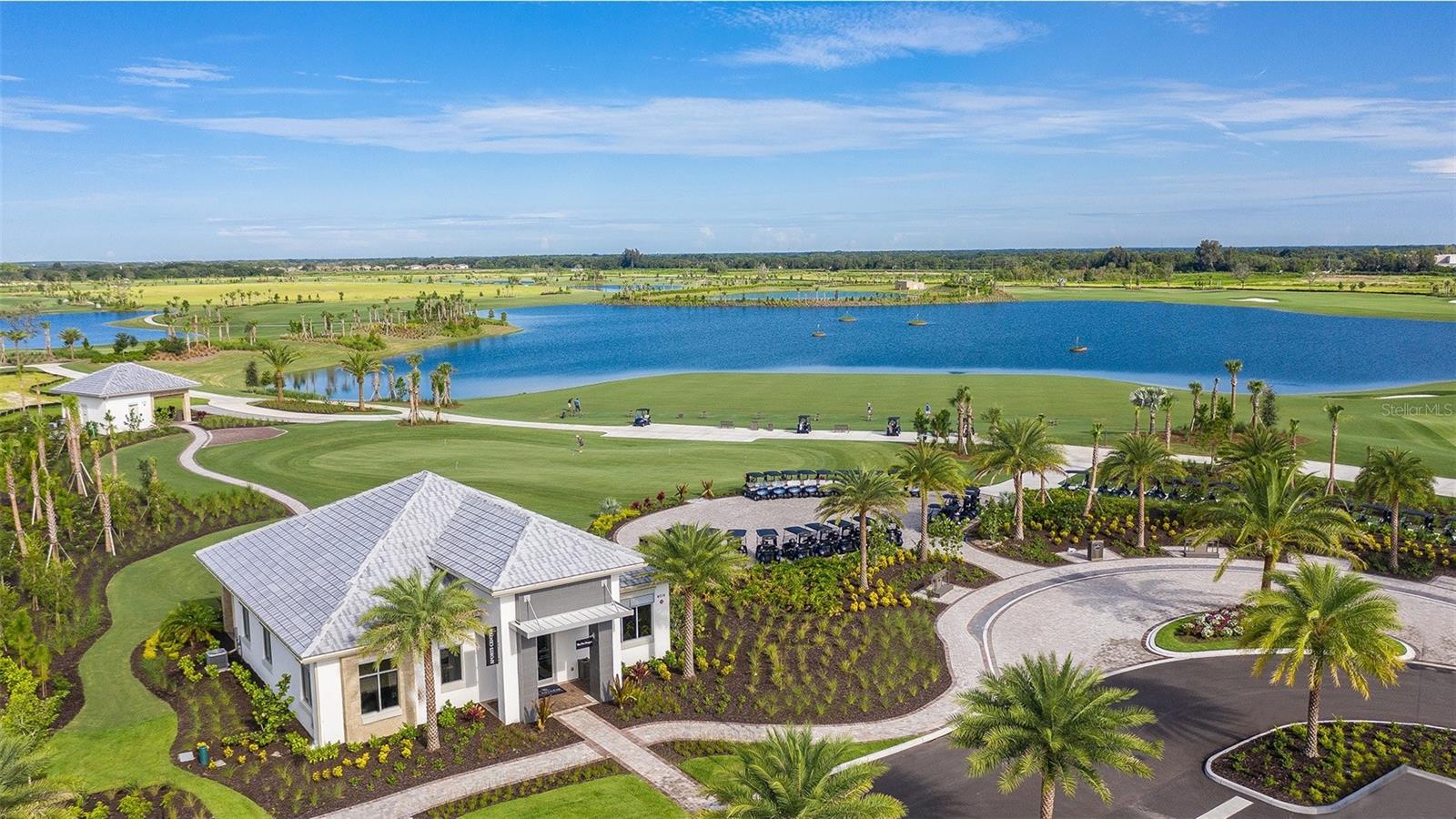 AZARIO ESPLANADE - Residential
