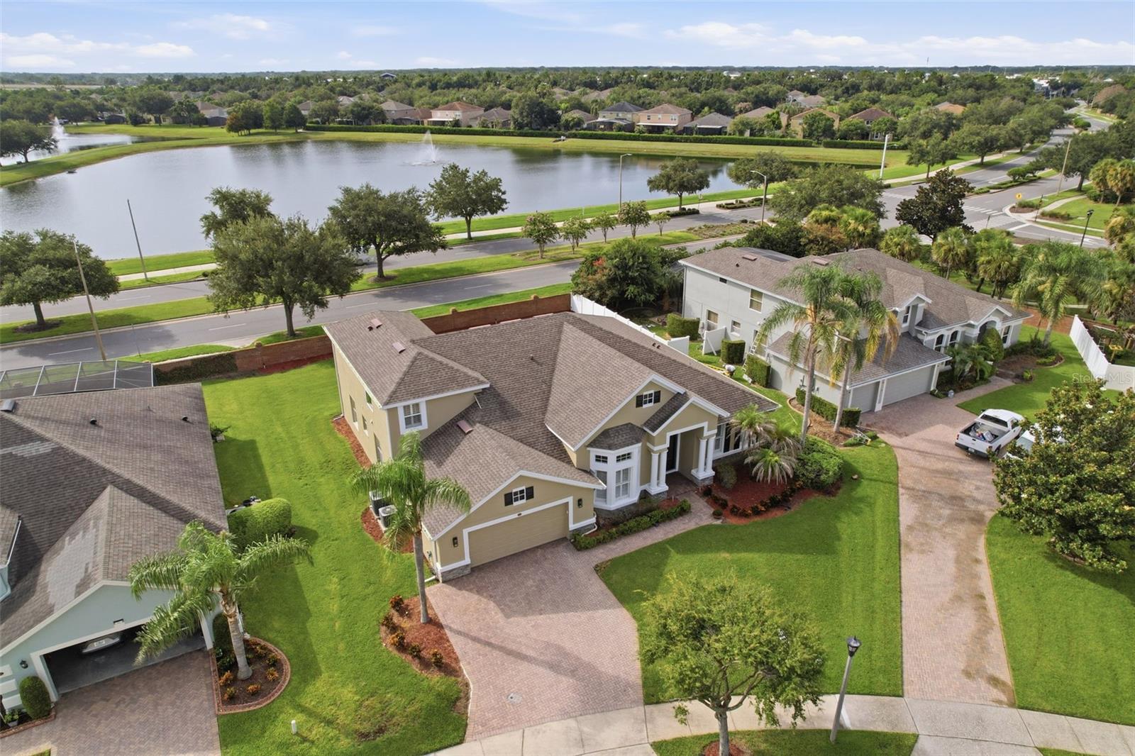 426 DUFF DRIVE