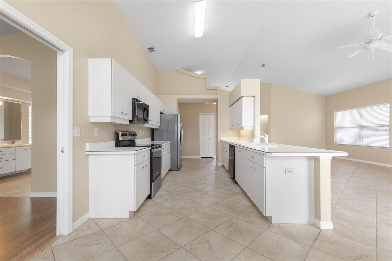 PLANTATION BAY PH 01A UNIT 01-6 - Residential