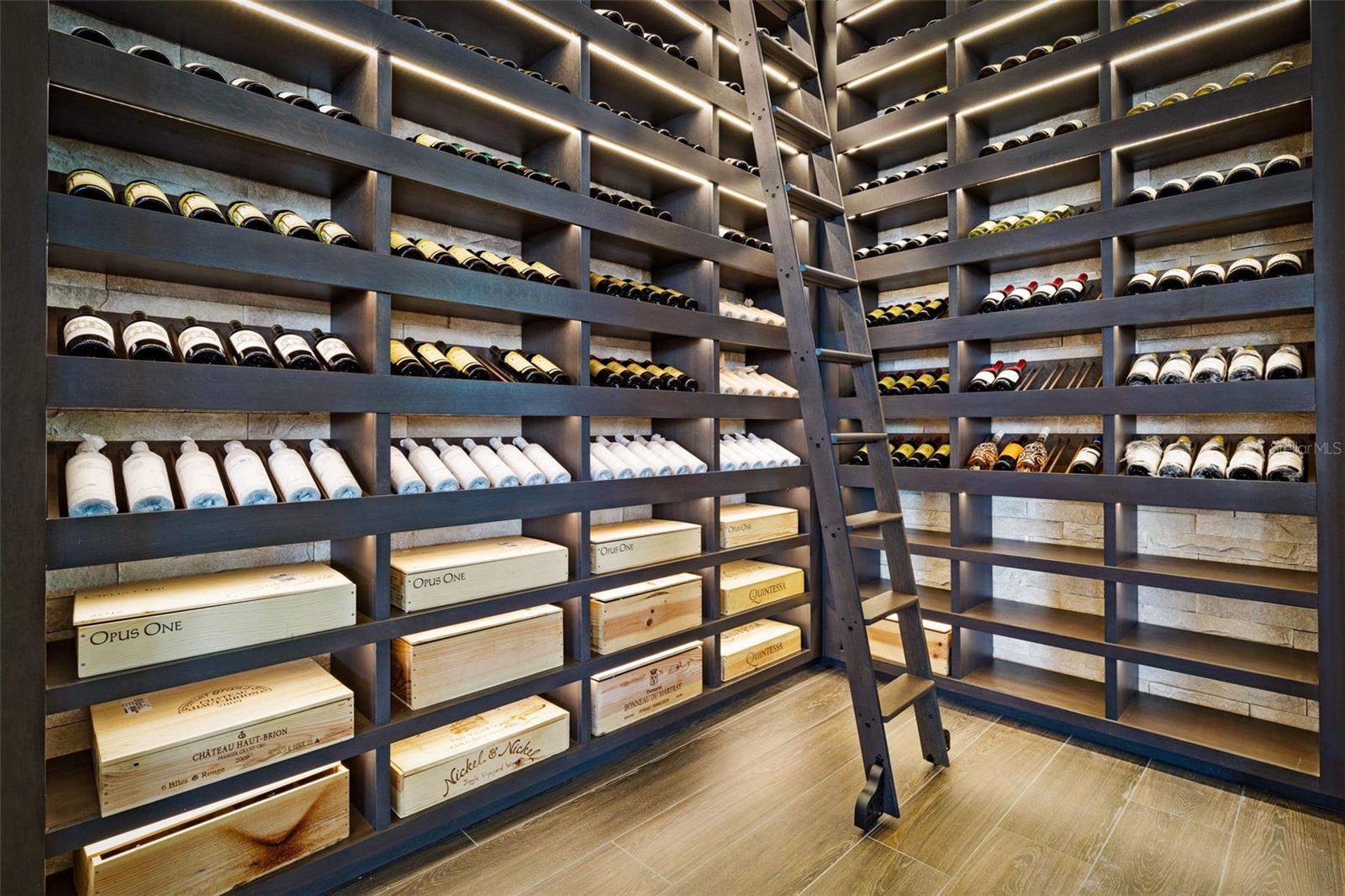 PLANTATION BAY PH 01A UNIT 01-6 - Residential