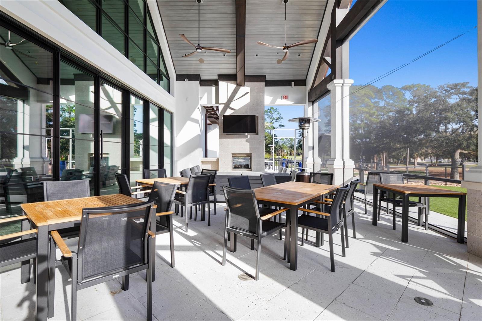 PLANTATION BAY PH 01A UNIT 01-6 - Residential