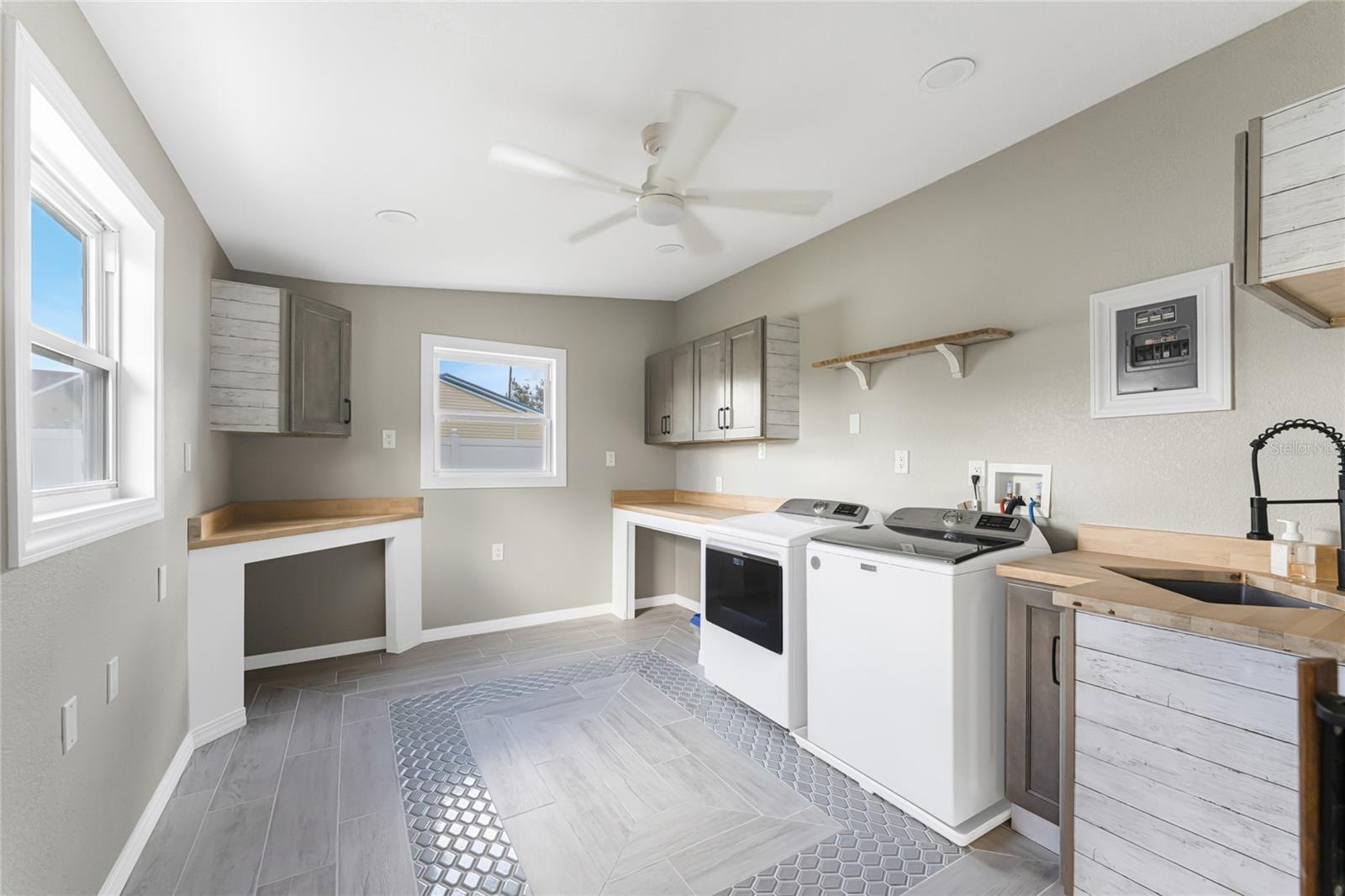 SPRING LAKE ADD - Residential