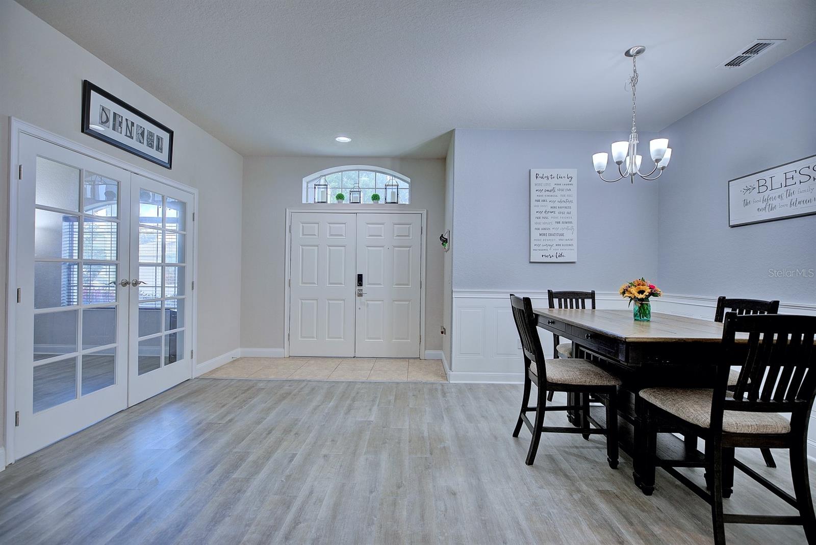 HARTFORD ESTATES - Residential Lease