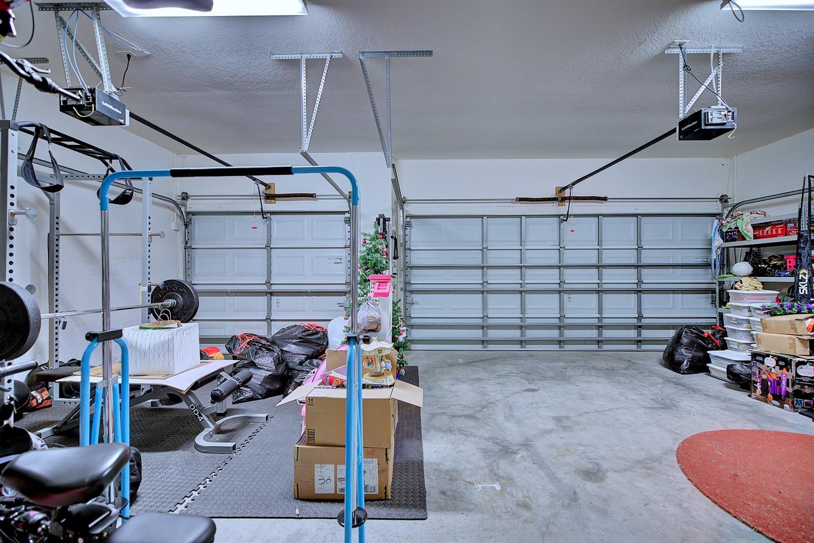 HARTFORD ESTATES - Residential Lease