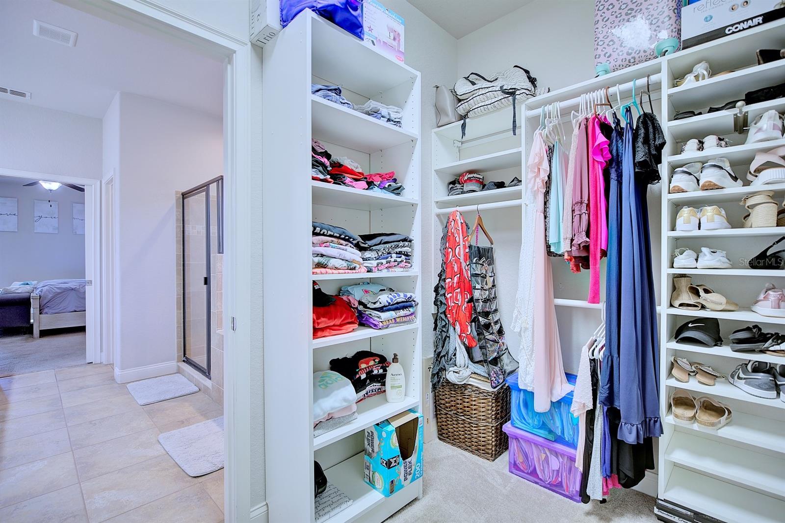 HARTFORD ESTATES - Residential Lease