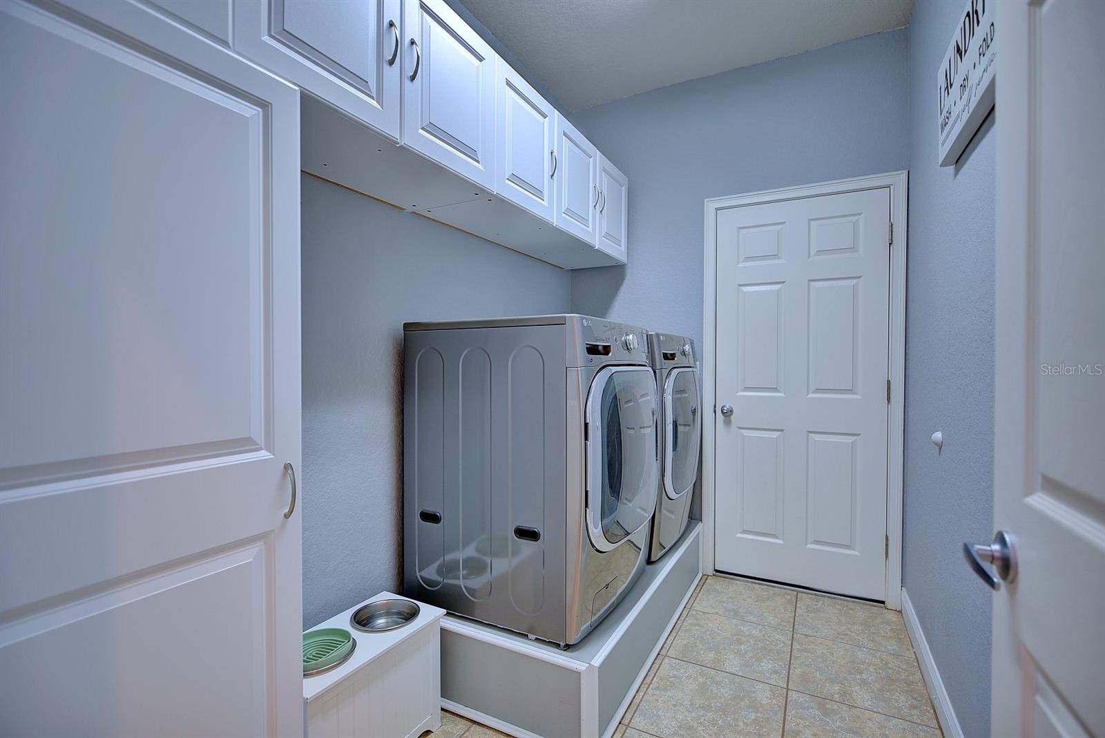 HARTFORD ESTATES - Residential Lease