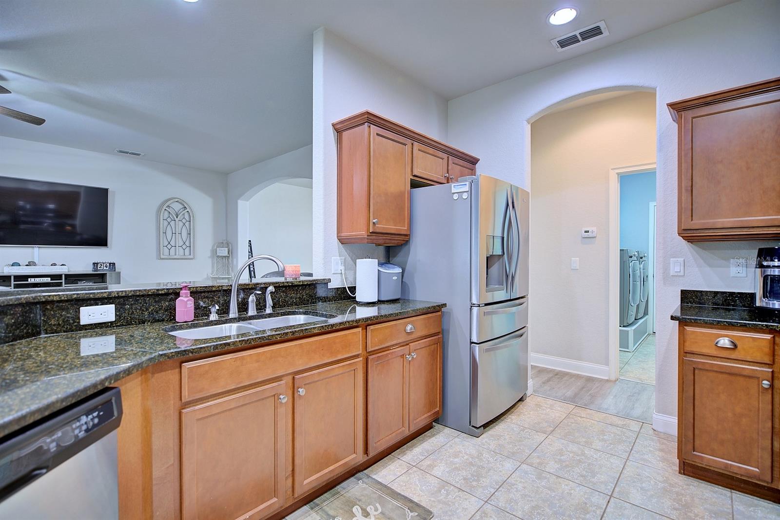 HARTFORD ESTATES - Residential Lease