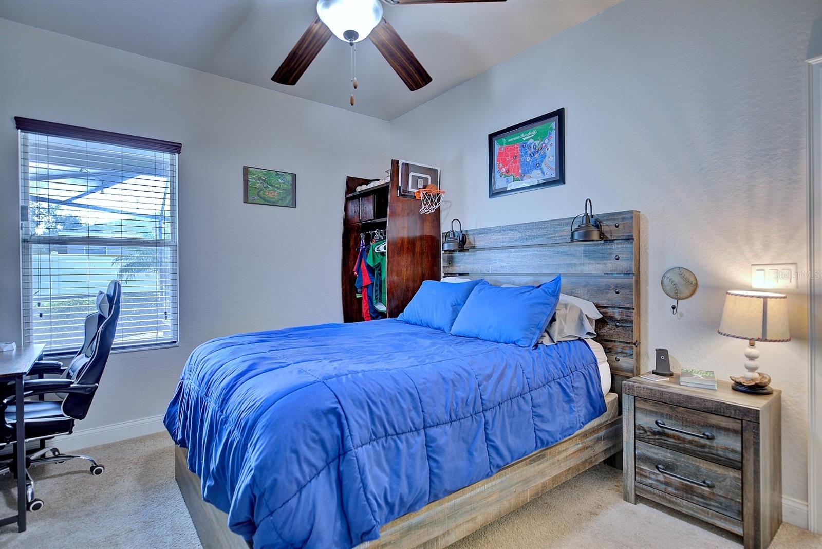 HARTFORD ESTATES - Residential Lease