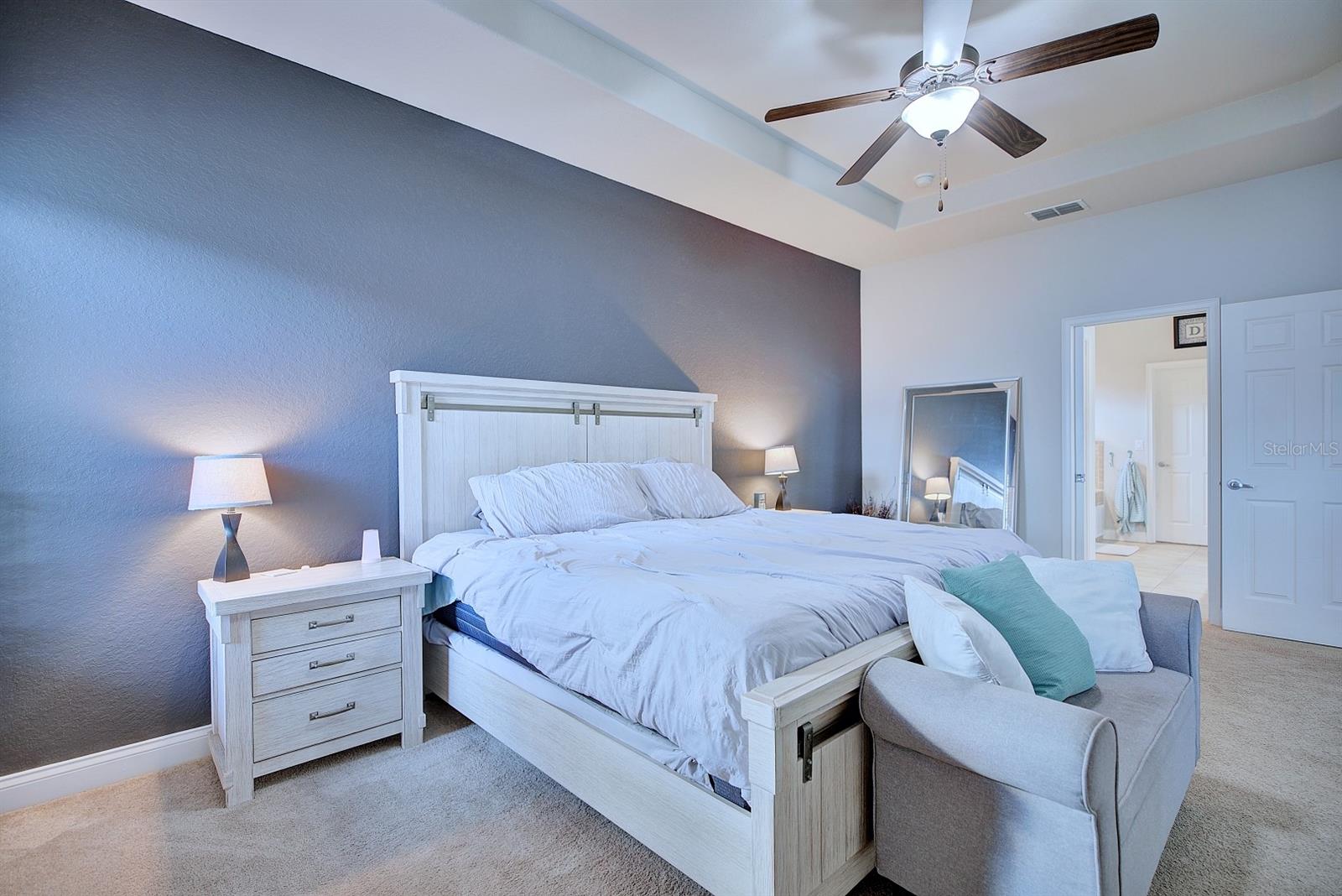 HARTFORD ESTATES - Residential Lease