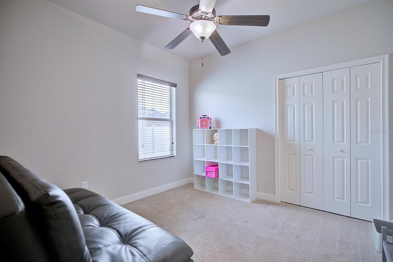 HARTFORD ESTATES - Residential Lease