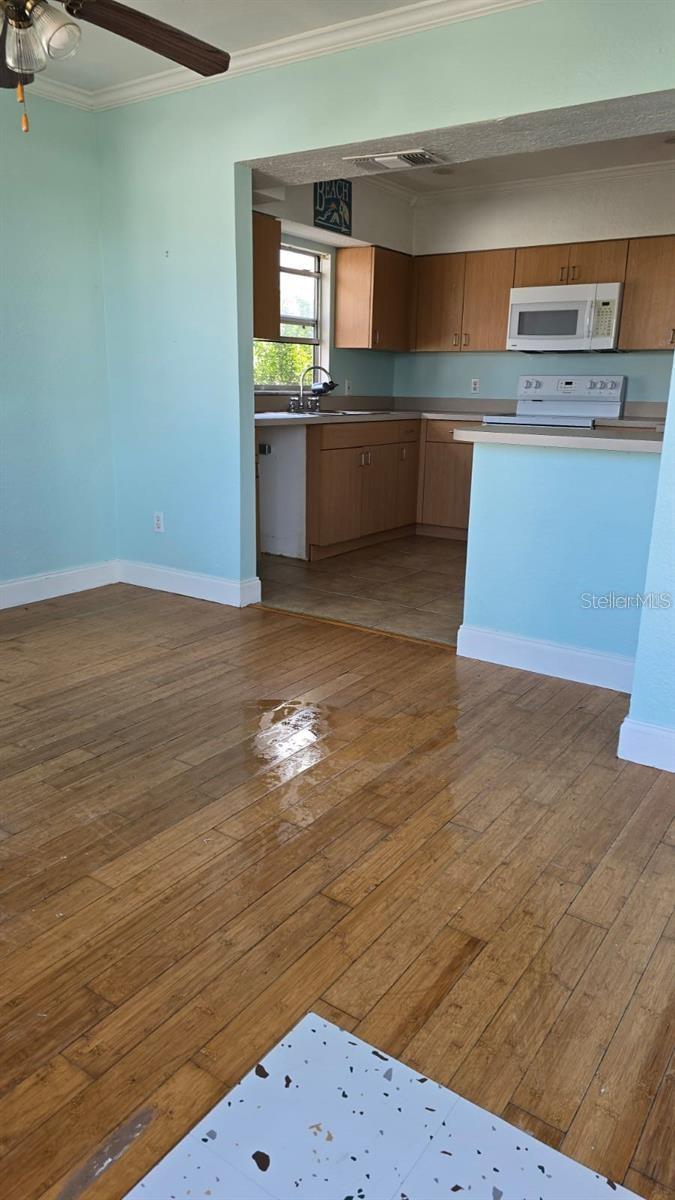 PAGES REP OF MITCHELLS BEACH - Residential Lease