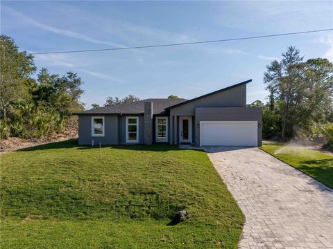 70 MCDILL DRIVE PORT CHARLOTTE FL 33953