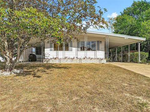 Photo of 8407 Highpoint Boulevard, Brooksville, FL 34613 (MLS # W7881083)