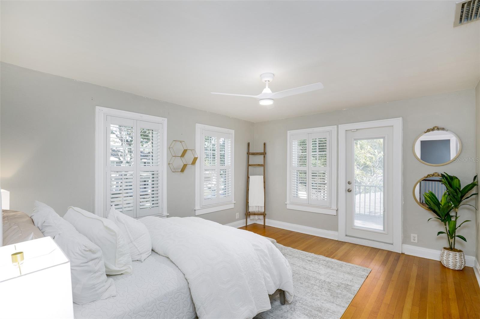 SNELL & HAMLETTS NORTH SHORE ADD - Residential