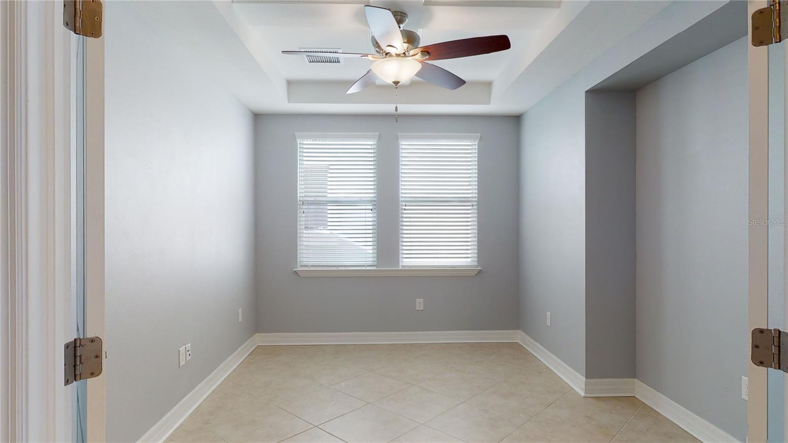 SEVEN OAKS PCLS C-1A & C-1B - Residential Lease