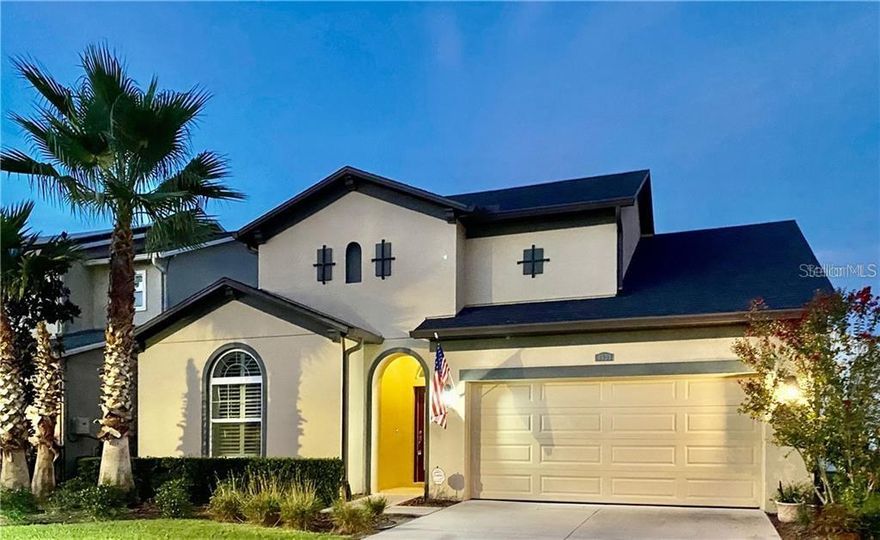 Seven Oaks Rental in gated Bellafield community. Beautiful 2,171 SF, 3 Bedrooms, 2 Bath, plus office, and a 2 Car Garage. The
Hampshire model is a one-story split-bedroom floor plan, allowing for privacy, extended casual dining, gourmet kitchen with island.
The owner’s retreat is oversized with a sitting area, separate vanities, oversized walk-in closet and a shower. Large kitchen with
granite counters, walk in pantry, stainless steel appliances and huge island overlooks great room with built ins. Rear yard is fenced
and yard maintenance is included. Located close to interstate in the award-winning Seven Oaks community, which boasts gated
entries, a fabulous clubhouse, and A-rated schools with easy access to shopping, and hospitals. See Matterport 3D tour. Please note
that there is a $65 application fee for each adult over 18. $150 processing fee at time of acceptance and renewal or termination of
lease. Pet privilege Fee amount determined after completion of pet screening online at tenant expense. Application process will include credit check, background, earnings and employment verification.