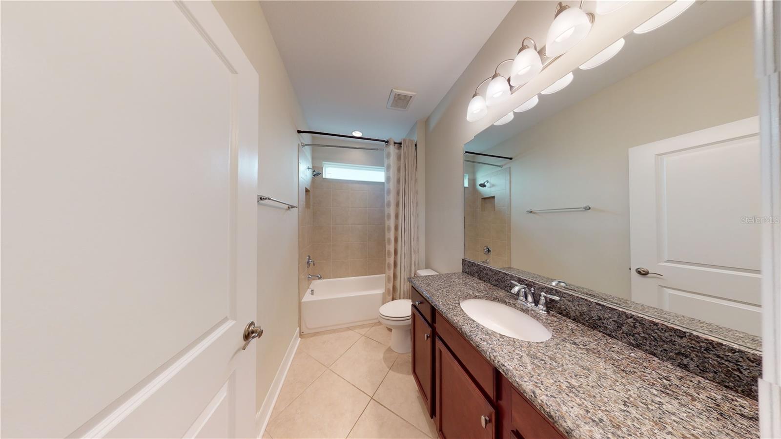 SEVEN OAKS PCLS C-1A & C-1B - Residential Lease