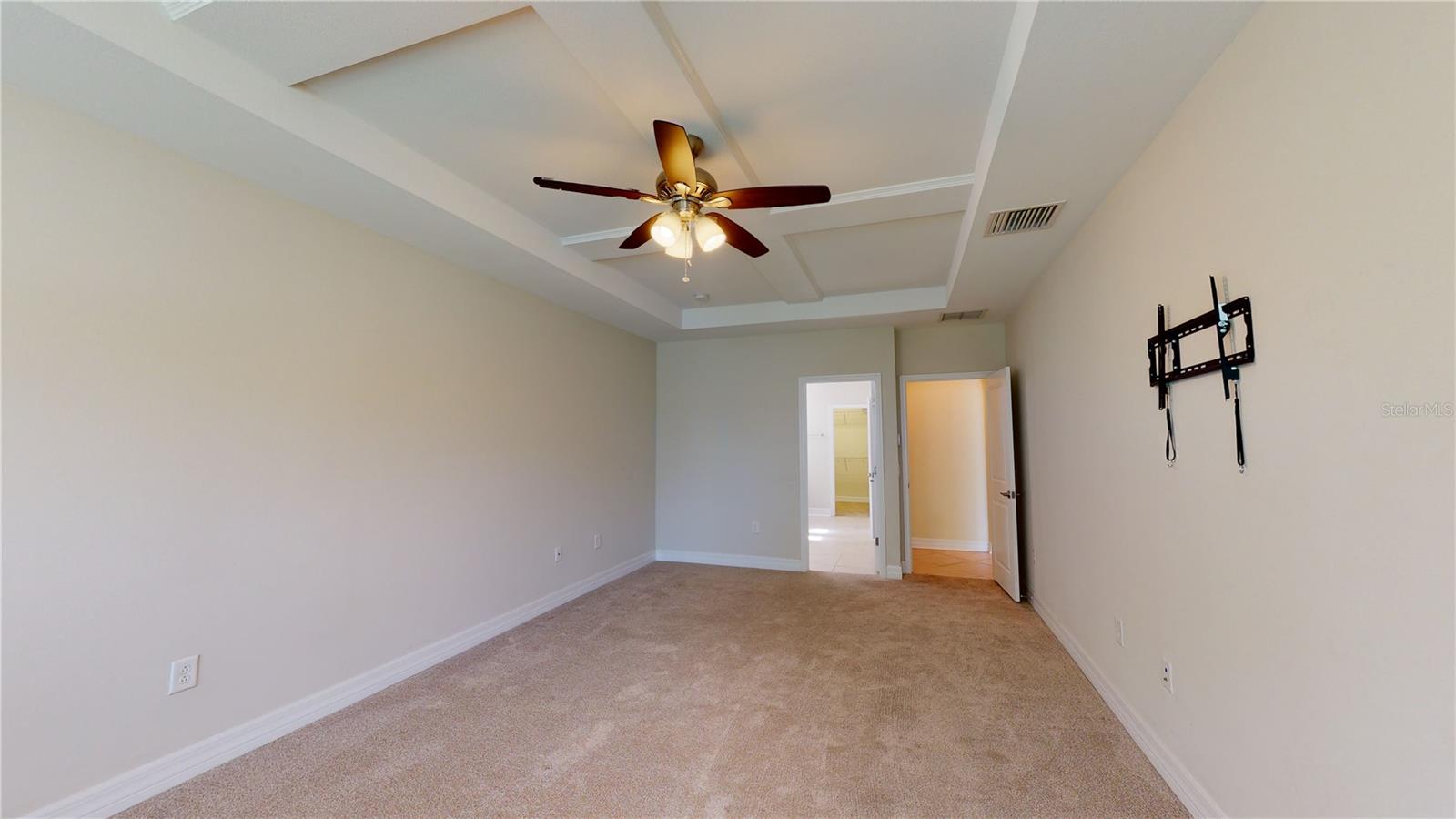 SEVEN OAKS PCLS C-1A & C-1B - Residential Lease