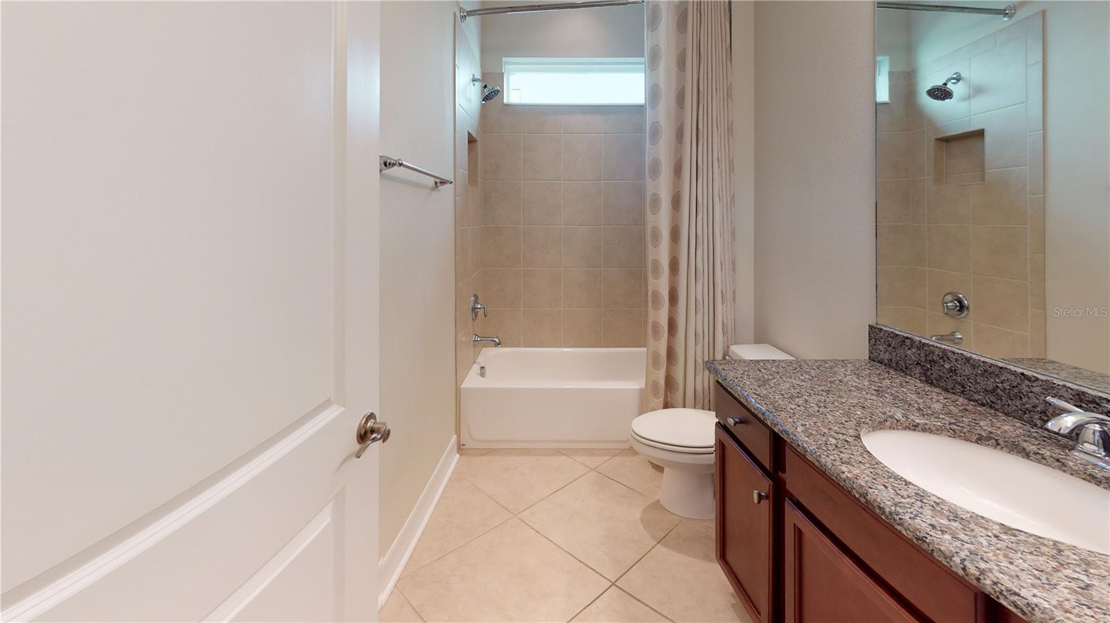 SEVEN OAKS PCLS C-1A & C-1B - Residential Lease