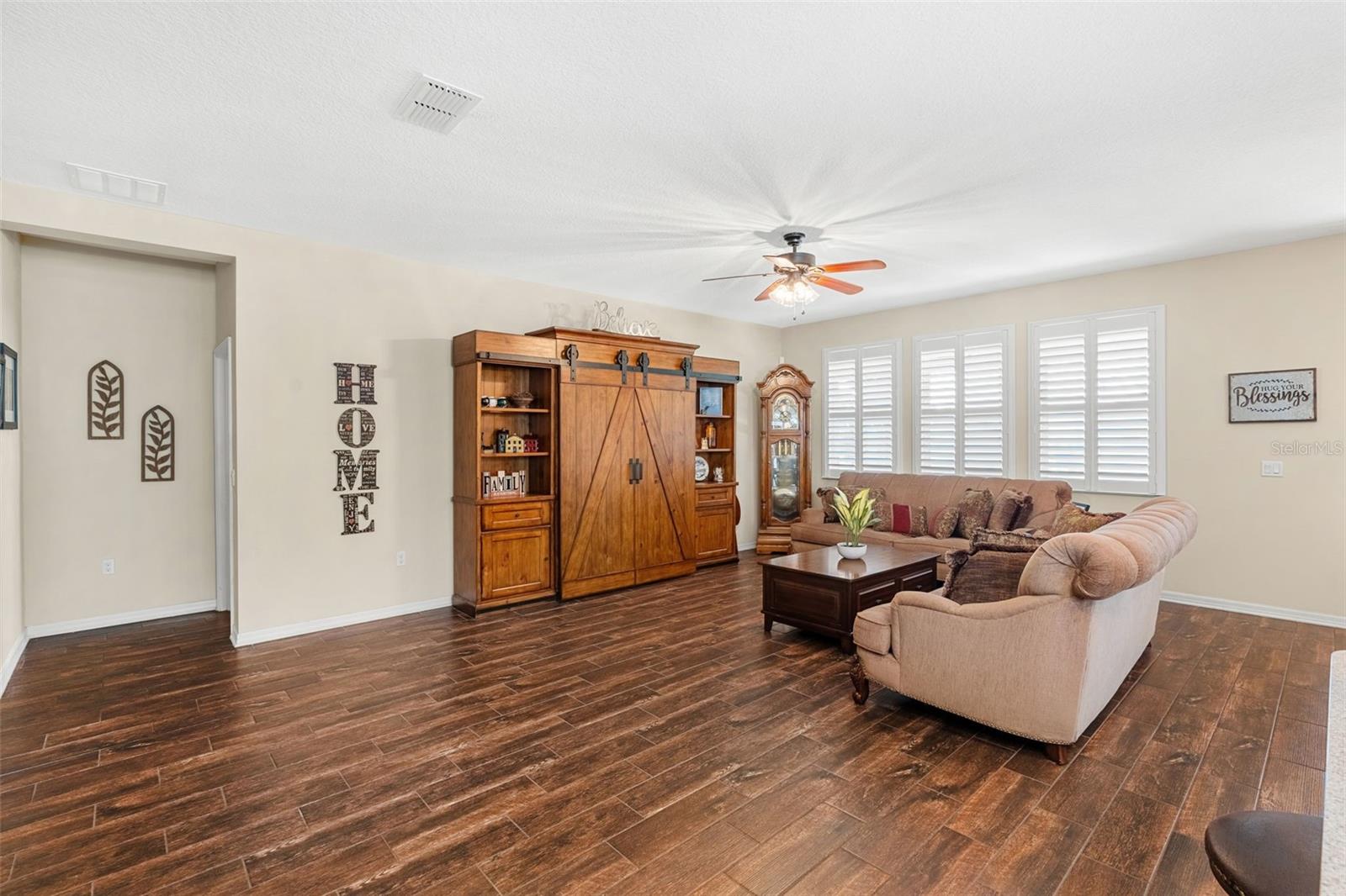 GRAND ISLAND RESERVE - Residential