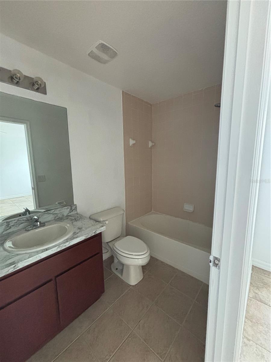 SILVER SPG SHORES UN 08 - Residential Lease