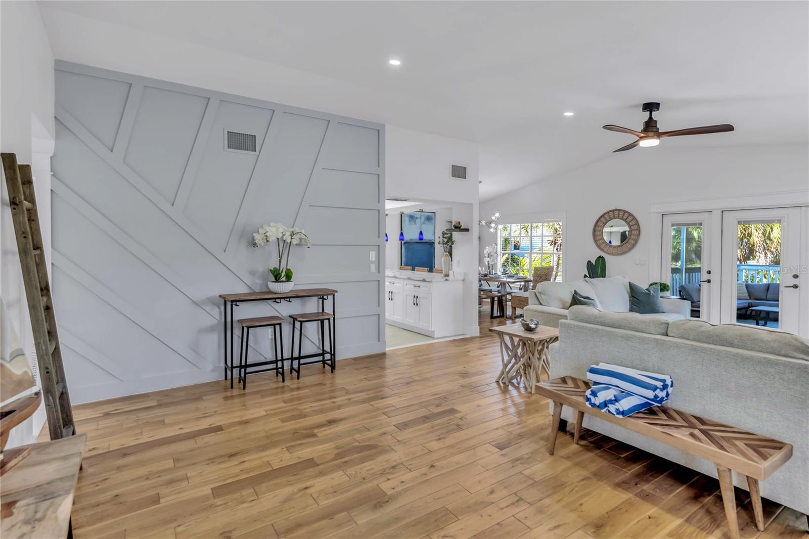 BIMINI BAY ESTATES - Residential