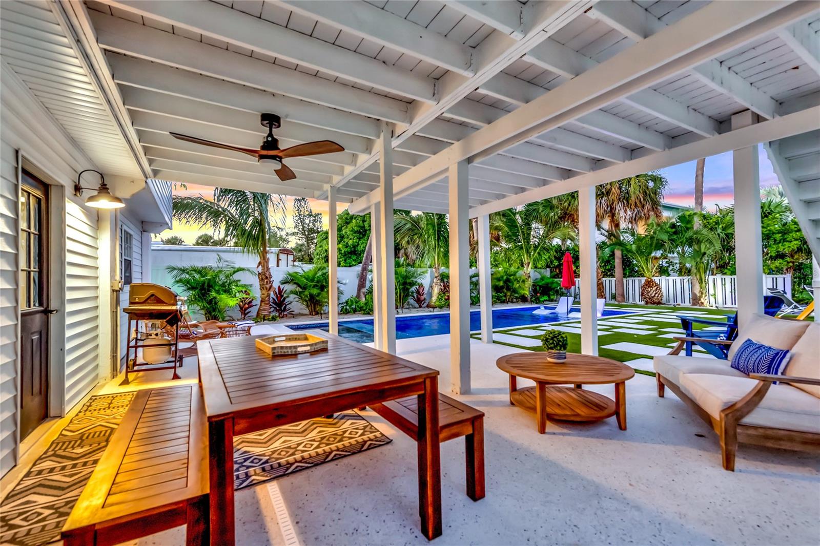 BIMINI BAY ESTATES - Residential